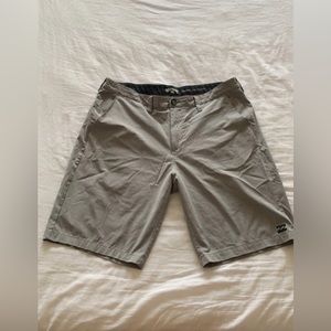 Men’s Billabong shorts